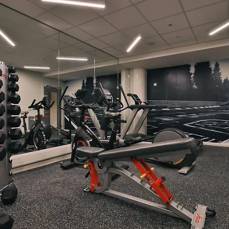 For Students Only - College In Bristol