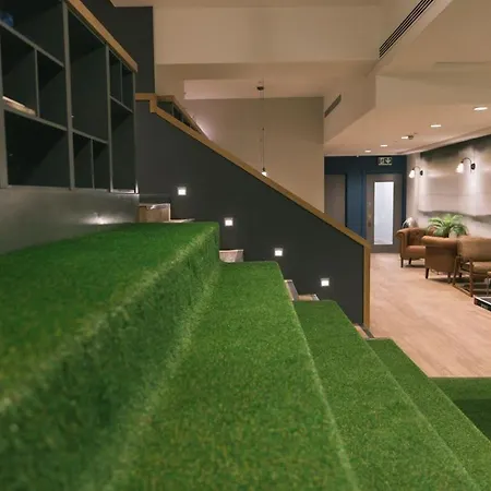 Apartamento For Students Only - College In Bristol