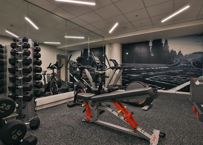 For Students Only - College In 브리스틀