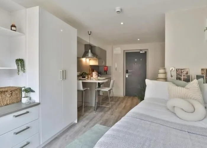 For Students Only - College In