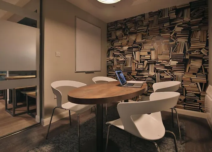 For Students Only - College In Appartement *