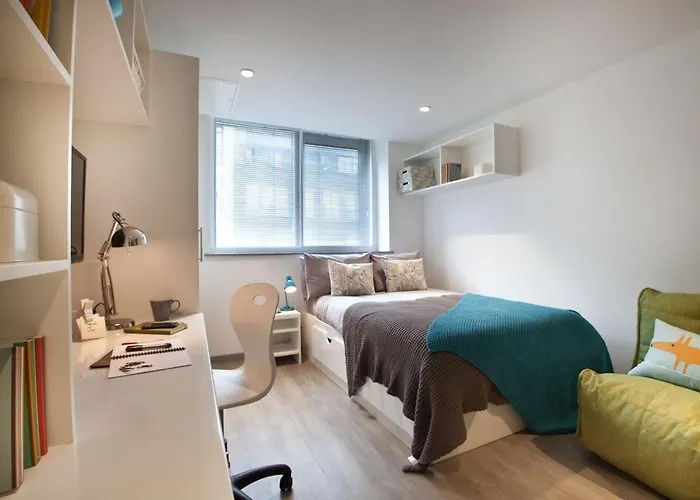 For Students Only - College In * Bristol