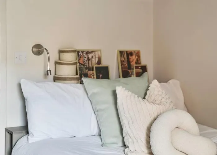 For Students Only - College In *